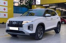 Mới lăn bánh 4.000 km, Hyundai Creta 'siêu lướt' rớt giá khó tin