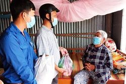 Cần hiểu đúng giá trị của sự chia sẻ, giúp đỡ