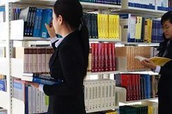 Nhân viên thư viện đã nghỉ việc, xin đi làm lại thế nào?