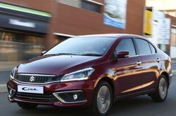 Top 10 xe ô tô bán chậm nhất tháng 10/2023: Suzuki Ciaz đứng đầu bảng