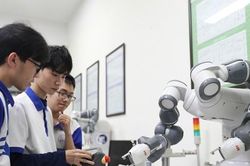 Năm 2024: Tuyển sinh ngành mới liên quan đến vi mạch bán dẫn