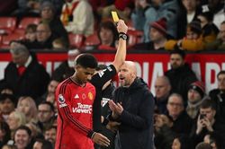 Ten Hag nhận án phạt sau trận thắng của Man Utd