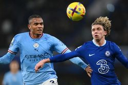 Lịch thi đấu vòng 12 Ngoại hạng Anh hôm nay: Chelsea nghênh chiến Man City