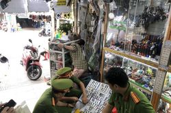 Tổng kiểm tra các cơ sở kinh doanh khắc dấu, in ấn… phát hiện nhiều vi phạm