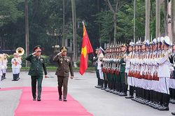 Tăng cường hợp tác quốc phòng Việt Nam-Campuchia thực chất và hiệu quả