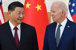 Tổng thống Biden muốn Trung Quốc nối lại các kênh liên quân sự với Mỹ