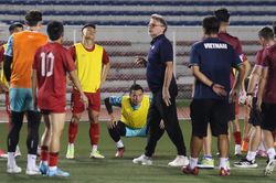 Cái lý của ông Troussier