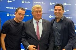 Barcelona phản kích 'chiến dịch' hủy hoại đội bóng của Xavi