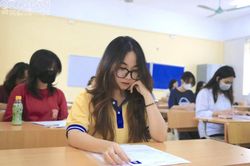 Bộ Giáo dục và Đào tạo kiến nghị thi tốt nghiệp 2025 với 2 môn bắt buộc