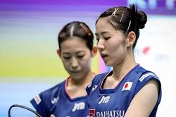Nhan sắc 'nữ thần' cầu lông Nhật Bản gây sốt trên mạng xã hội