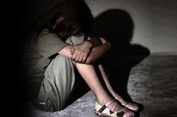 Phê chuẩn khởi tố, bắt tạm giam đối tượng dâm ô bé gái 5 tuổi