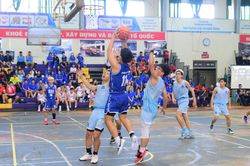 Xây dựng đại học mạnh về thể thao