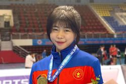 ĐT bóng chuyền Việt Nam thiếu 2 ngôi sao hàng đầu ở giải thế giới nhưng lại có 'tay đập búa máy' 19 tuổi