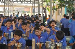 Xôn xao thư ngỏ xin 'đổi quà' nhân ngày 20/11 của thầy hiệu trưởng