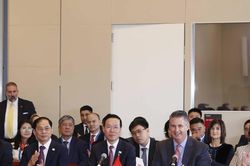 Chủ tịch nước Võ Văn Thưởng thăm Đại học Stanford của Hoa Kỳ