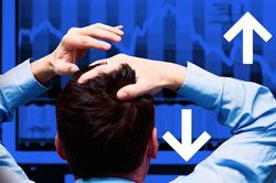 'Mổ xẻ' mức định giá thị trường chứng khoán Việt Nam