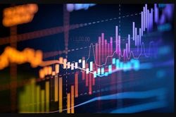 VN-Index tăng 3 điểm, thanh khoản giảm mạnh
