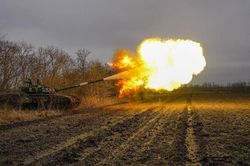 Nga ồ ạt tập kích sở chỉ huy, phá hủy khí tài quân sự Ukraine