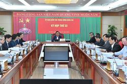 Cách các chức vụ trong Đảng đối với Cục trưởng Cục Thi hành án dân sự TP Cần Thơ