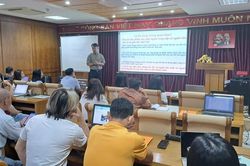 Bồi dưỡng sản xuất video, clip cho phóng viên các cơ quan báo chí khu vực phía Nam