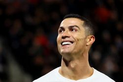 Ronaldo tỏa sáng, Bồ Đào Nha toàn thắng vòng loại Euro 2024