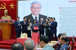 Ra mắt cuốn sách của Tổng Bí thư về phát huy truyền thống đại đoàn kết
