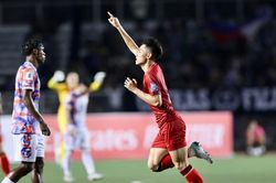 Bóng đá Việt và hành trình World Cup: Vẫn cứ là con đường thiên lý