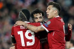 Tự truyện của Roberto Firmino tiết lộ sự thật về mối quan hệ Salah-Mane ở Liverpool
