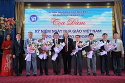 Điện Biên tọa đàm kỷ niệm 41 năm Ngày Nhà giáo Việt Nam