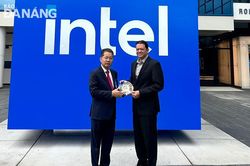 Đoàn công tác thành phố Đà Nẵng thăm và làm việc với Tập đoàn Intel