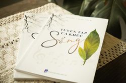 Nhạc sĩ Nguyễn Thành Trung 'gói' 20 năm sáng tác trong tuyển tập ca khúc 'Sống'