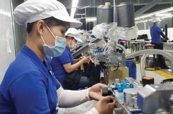 Kiến nghị doanh nghiệp trả lương, thưởng cho người lao động trước Tết 20 ngày