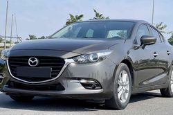 Tin xe hôm nay 20/11: Mẫu tay ga 'quốc dân' giảm sâu kỷ lục, Mazda3 lăn bánh 5 năm được rao bán ngỡ ngàng