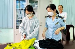 Đà Nẵng: Phát hiện nhiều cửa hàng bán sản phẩm Adidas, Christian Dior giả