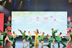 Xây dựng và phát triển văn hóa, con người An Giang