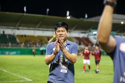 CLB TPHCM bất ngờ chia tay HLV Vũ Tiến Thành