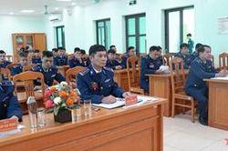 Nhân viên, chiến sĩ truyền dẫn Cảnh sát biển tranh tài