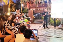 Ngăn chặn lây nhiễm HIV trong giới trẻ
