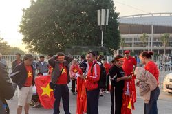 Không khí trước trận đấu giữa Việt Nam và Iraq vòng loại World Cup