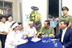 Đề xuất truy tặng Huân chương Dũng cảm cho bảo vệ ngân hàng tử vong khi bắt cướp