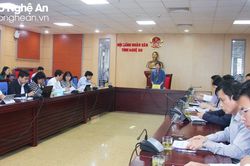 HĐND tỉnh cho ý kiến về đề xuất hỗ trợ xây dựng các dự án dược liệu quý trên địa bàn tỉnh Nghệ An