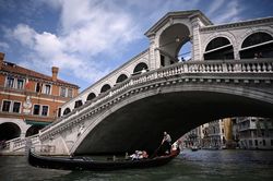 Italy: Thành phố Venice thử nghiệm thu phí khách du lịch trong 29 ngày