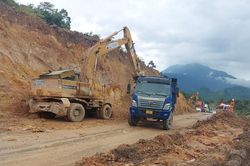 Đề nghị công bố tình huống khẩn cấp thiên tai trên đường Hồ Chí Minh qua Đà Nẵng