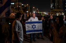 Thêm người được thả theo thỏa thuận ngừng bắn giữa Israel và Hamas