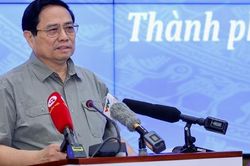 Thủ tướng: Tháo gỡ khó khăn, phân cấp, phân quyền tối đa để phát triển TPHCM