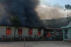 Cháy trường bán trú ở Sơn La, 1 học sinh tử vong