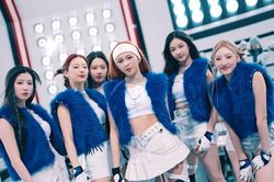 Cư dân mạng xứ Hàn thất vọng trước màn ra mắt của 'em gái Blackpink'