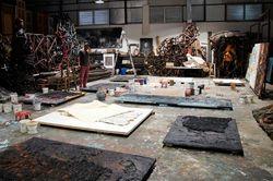 Họa sĩ Lê Hữu Hiếu: Mang nhà cổ Bắc bộ đến 'thế vận hội mỹ thuật' Venice Biennale