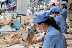 Công đoàn góp phần giảm 55,3% số cuộc ngừng việc tập thể
