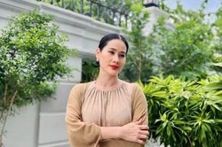 Thân Thúy Hà làm mẹ đơn thân, bị dọa đánh vì đóng vai ác